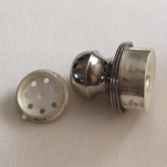 3/$10 | Silver Coloured Cocktail Shaker - Picture 5 of 9